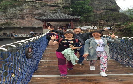 提高企業(yè)凝聚力，員工活動(dòng)開展豐富多彩